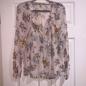 Lucky Brand sheer floral top 🤍💐🤍💐🤍